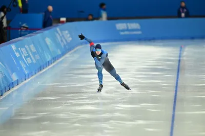 Қазақстандық конькимен жүгіруші Норвегиядағы Әлем кубогы кезеңінде 6-орын алды, сурет - Zakon.kz жаңалық 16.12.2025 17:40