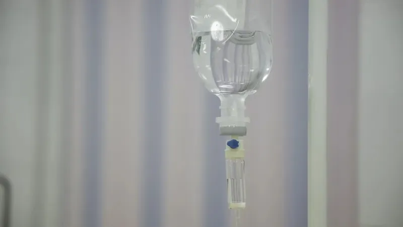 Ақтауда сирек ота жасалды: клиникалық өлім жағдайына түскен науқас аяғына тұрды