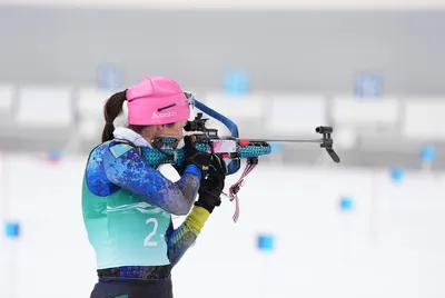 Қазақстандық биатлоншылар Әлем кубогы кезеңіндегі спринтте өнер көрсетті, сурет - Zakon.kz жаңалық 19.12.2025 18:46