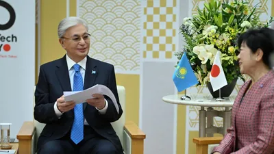 Токио губернаторы Мемлекет басшысын қазақ тілінде қарсы алды, сурет - Zakon.kz жаңалық 19.12.2025 09:17