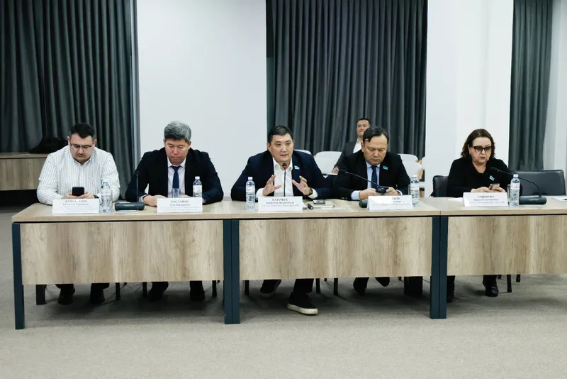 Алматының жаңартылған Бас жоспарының жобасы Мәжіліс депутаттарына таныстырылды