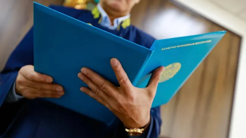 Шымкентте Мамандандырылған ХҚКО-дағы ұйымдасқан қылмыстық топ мүшелеріне қатысты сот үкімі шықты