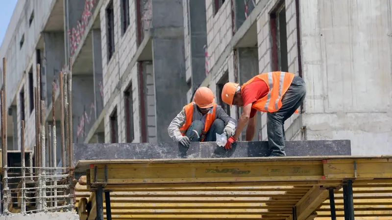 "Нағыз қылмыс" - Тоқаев сапасыз тұрғын үйлер мәселесі туралы