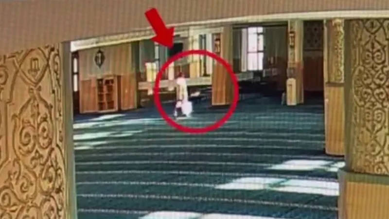 ШҚО-да екі мешіттен ұрлық жасаған күдікті ұсталды