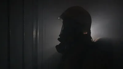 ТЖМ өрт сөндірушілері өрт кезінде 17 адамды құтқарды, сурет - Zakon.kz жаңалық 27.12.2025 11:56