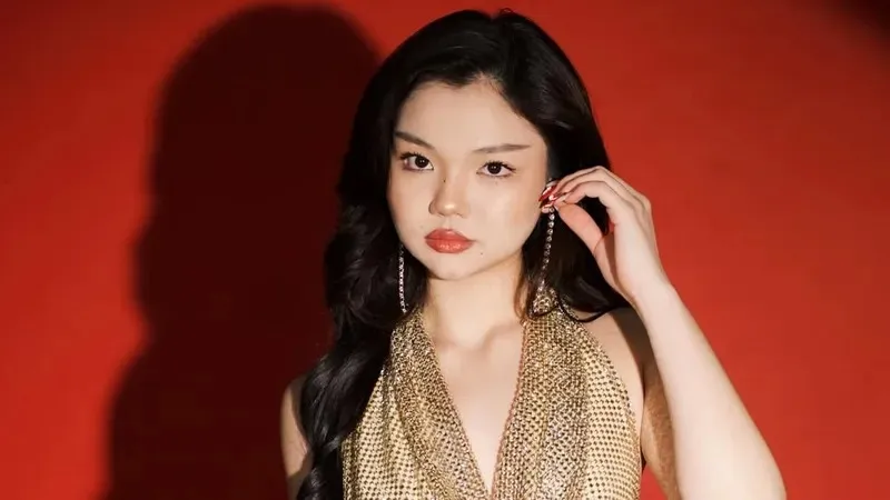 Қайрат Нұртастың қызы оқырмандарын жаңа жазбасымен елжіретті