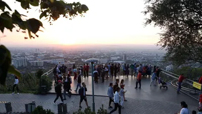 Алматы мәслихаты қаладағы ауа ластануын біртіндеп азайтуға және экологиялық талаптарды реттеуге мүмкіндік беретін атмосфералық ауаны қорғау бойынша жаңа ережені бекітті., сурет - Zakon.kz жаңалық 30.12.2025 12:55