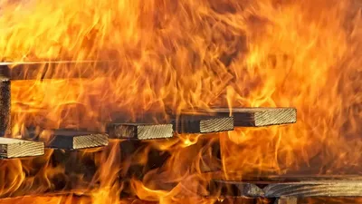 Өрт, Түркістан облысы, Кентау, дәмхана, жарылыс, қайғылы оқиға , сурет - Zakon.kz жаңалық 01.01.2026 15:09