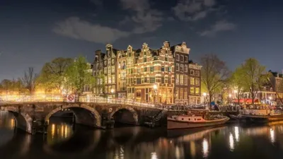 Амстердам, Жаңа жыл, өрт, шіркеу  , сурет - Zakon.kz жаңалық 01.01.2026 11:22