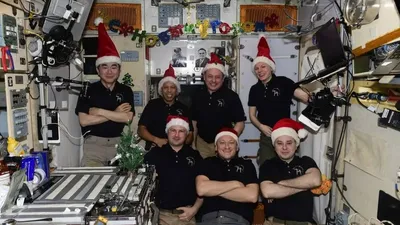 Халықаралық ғарыш станциясының экипажы Жаңа жылға орай түсірілген суреттермен бөлісті, деп хабарлайды Zakon.kz., сурет - Zakon.kz жаңалық 03.01.2026 14:10