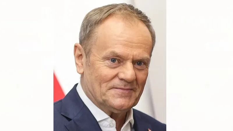 Польша премьерінің жаңа жылдық сөзі саяси дауға айналды