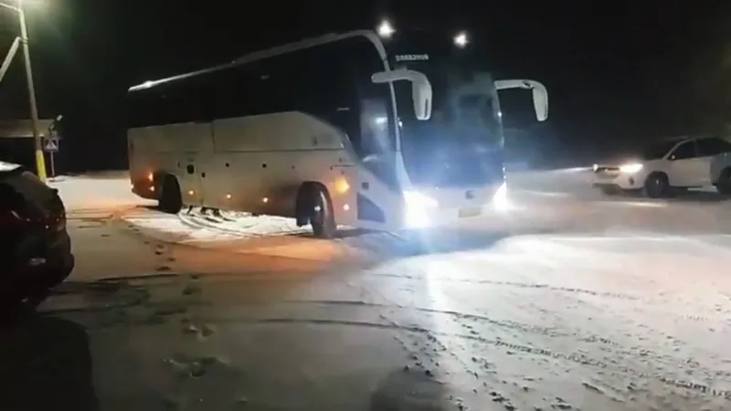 Қостанай облысында 47 жолаушы мінген автобус жолда қалып қойды