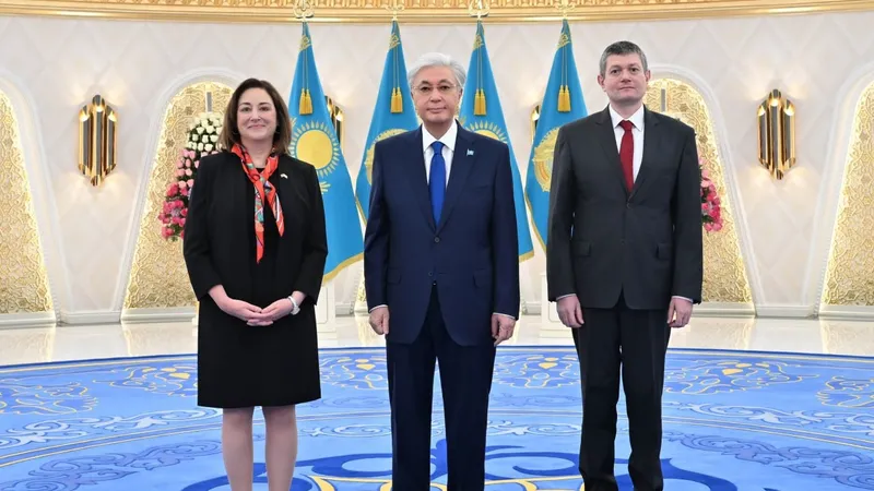 Қасым-Жомарт Тоқаев АҚШ пен Болгария елшілерінен сенім грамоталарын қабылдады