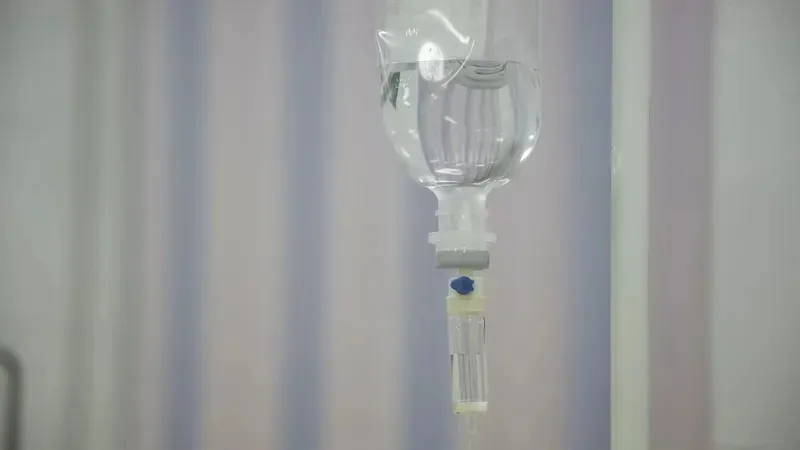 Жамбыл облысында ер адам комада жатқан ағасының жер телімін сатып жіберген