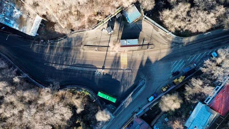 Алматыда автобус жүргізушілеріне арналған 20 тоқтау-бұрылу алаңы салынады