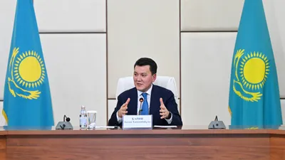 Қарин республикалық этномәдени бірлестіктердің басшыларымен кездесу өткізді, сурет - Zakon.kz жаңалық 22.01.2026 20:30