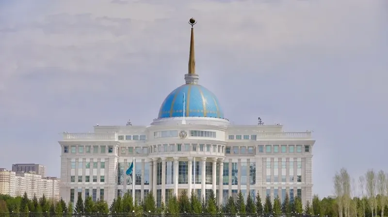 Конституциялық реформалар жөніндегі комиссияның алғашқы отырысы қашан өтетіні белгілі болды