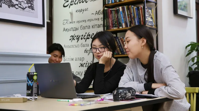 Алматыда кітапханалар желісі кеңейіп, тәулік бойы қызмет көрсететін нысандар көбейді