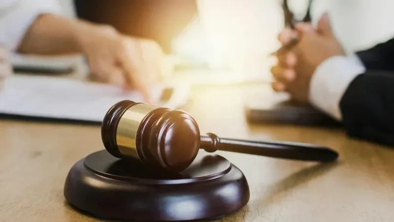 Петропавлда сот сталкерге арақ ішуге тыйым салып, 100 сағат қоғамдық жұмысқа жегу жазасын тағайындады