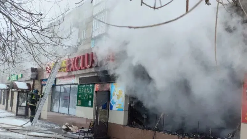 Сәтпаевта өрт кезінде 10 адам эвакуацияланды