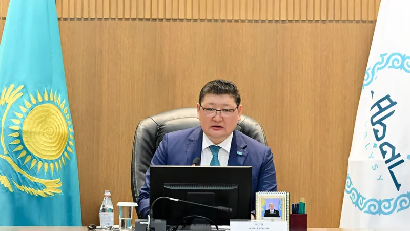 Берік Уәли, Абай облысы, конституциялық реформа, жиналыс, сурет - Zakon.kz жаңалық 02.02.2026 14:00