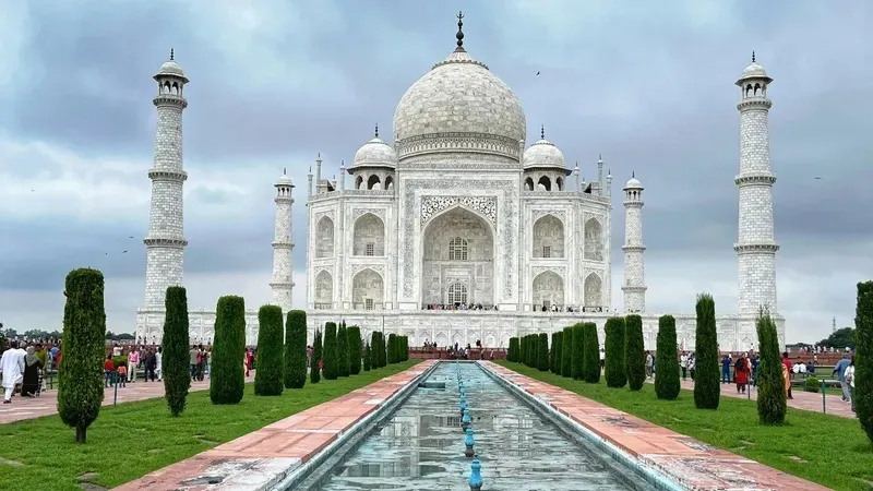 Үндістан Қазақстан азаматтарына тегін виза енгізеді