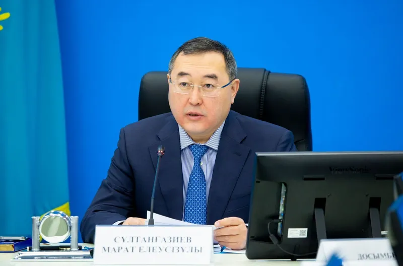 Марат Сұлтанғазиев, Алматы облысы, жаңа Конституция, жоба, отырыс, сурет - Zakon.kz жаңалық 02.02.2026 20:08