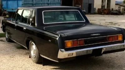 Мәскеуде КСРО дәуірінен қалған әлемдегі жалғыз лимузин сатылымға шығарылды, сурет - Zakon.kz жаңалық 02.02.2026 12:53