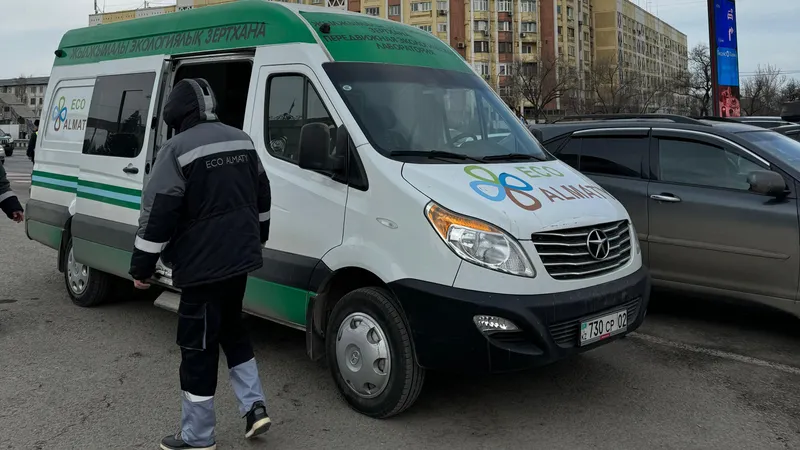 Алматыда автокөліктерді тексеру барысында экологиялық нормаларды бұзу анықталды
