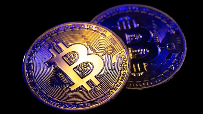 Оңтүстік Кореяның крипто биржасы тұтынушыларға қателесіп 620 мың биткоин аударып жіберген