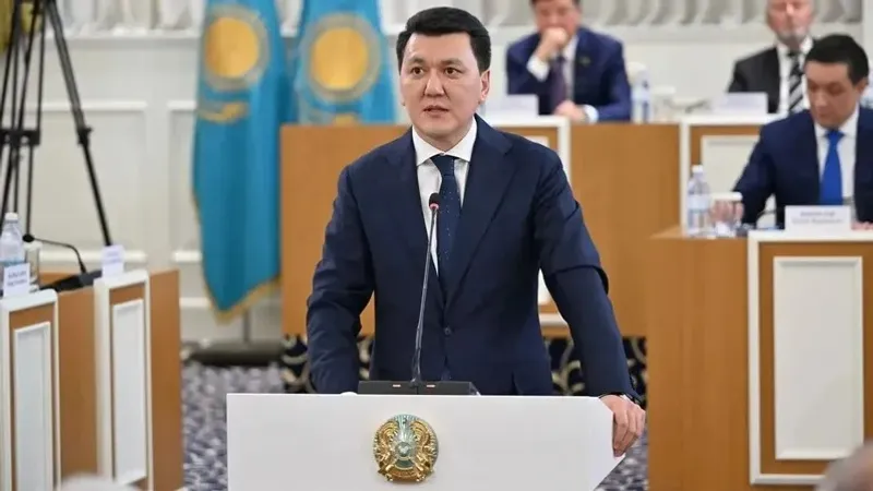 Еліміз алғашқылардың бірі болып цифрлық деректерді қорғау нормасын Ата Заңға енгізіп отыр – Ерлан Қарин