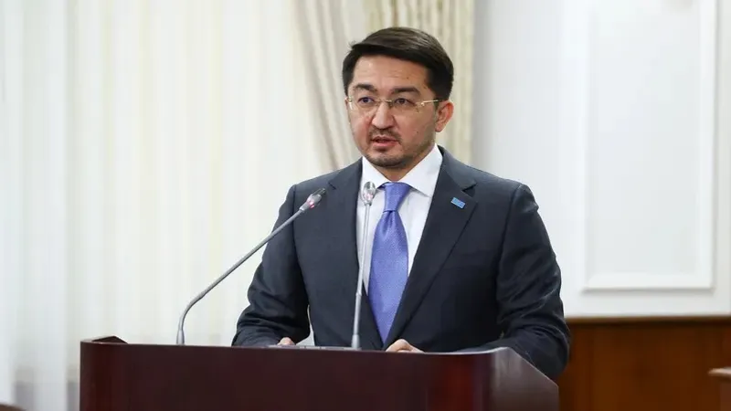 "Кім жасады – сол төлесін": Тоқаев мемлекеттік жүйелерді көшіру мәселесінде Мәдиевтен түсініктеме талап етті