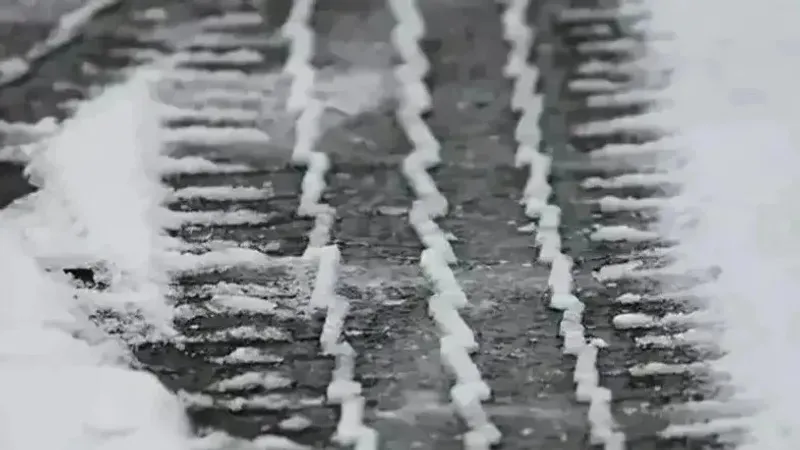 "Қар, жаңбыр, көктайғақ". Қазақстанның қай өңірлерінде дауылды ескерту жарияланды