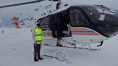 Эвакуация, Жетісу облысы, көлік, қарға бату, жолаушылар, тікұшақ , сурет - Zakon.kz жаңалық 13.02.2026 21:41