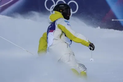 Фристайл-могул: Павел Колмаков Олимпиада-2026-да 1/8 финалға дейін жетті, сурет - Zakon.kz жаңалық 15.02.2026 15:19