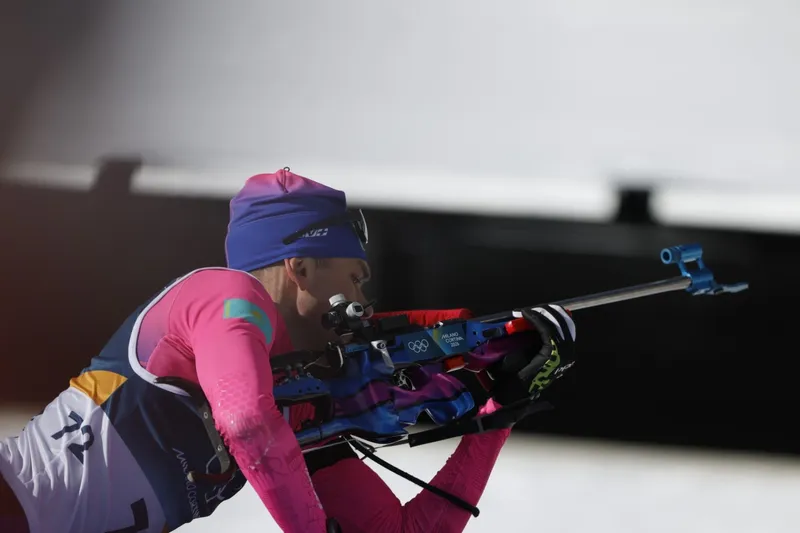 Олимпиада-2026: биатлоншы Владислав Киреев із кесу жарысында сынға түсті