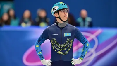 Абзал Әжіғалиев, Олимпиада, шорт-трек, ширек финал, Денис Никиша, сурет - Zakon.kz жаңалық 16.02.2026 17:12