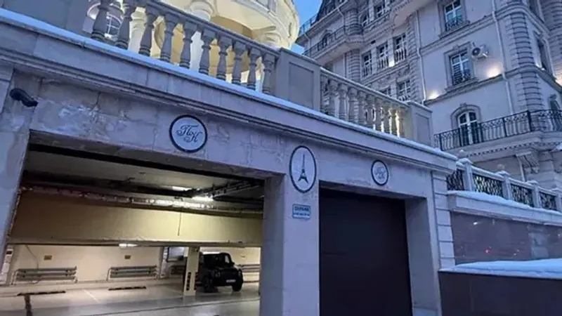 Қайтарылған активтер: Астанада элиталы тұрғын үй кешеніндегі тұрақ орыны 5 млн теңгеге сатылды