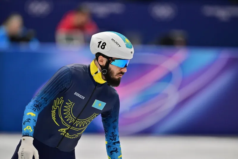Шорт-трек: Денис Никиша Олимпиаданың жартылай финалына өтті