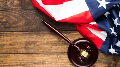 АҚШ Жоғарғы соты Трамптың ауқымды баж салығын заңсыз деп таныды, сурет - Zakon.kz жаңалық 21.02.2026 10:52