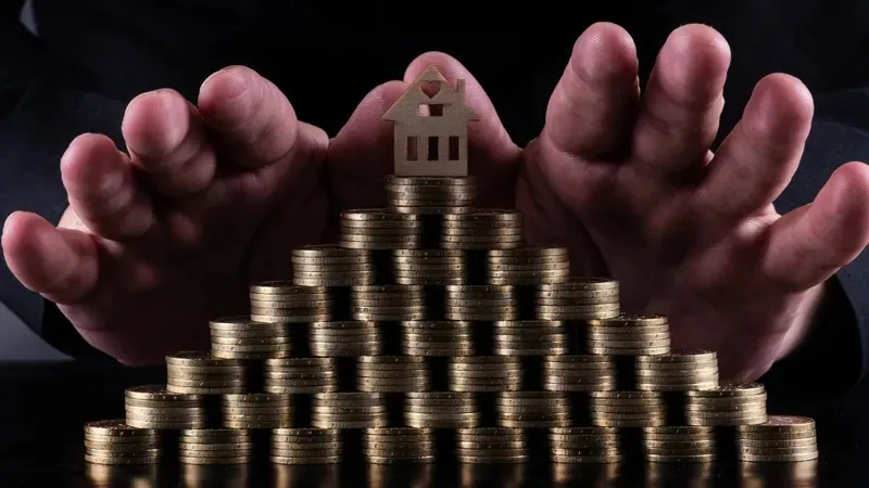 Семейде "мембағдарламаға іліктіруші" күдікті алаяқтар қолға түсті