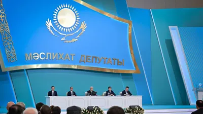 2026 жылғы 12 наурызда Мемлекет басшысы Қасым-Жомарт Тоқаев барлық деңгейдегі мәслихат депутаттарының ІІІ республикалық форумы аясында сөз сөйледі., сурет - Zakon.kz жаңалық 12.03.2026 13:04