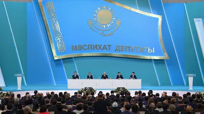 "Кейін мен де атсалыстым деп, мақтанышпен айтасыздар": Тоқаев жастарды референдумға белсене қатысуға шақырды, сурет - Zakon.kz жаңалық 12.03.2026 15:36