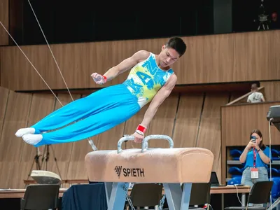 Гимнаст Зейнолла Ыдырысов Түркиядағы Әлем кубогы кезеңінде күміс медаль жеңіп алды, сурет - Zakon.kz жаңалық 15.03.2026 18:49