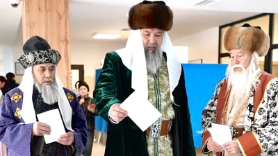Қазақтың үш ханы дауыс беруге келді, сурет - Zakon.kz жаңалық 15.03.2026 13:51