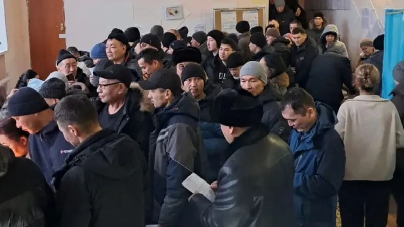Қазақстанның барлық аймағында референдум белсенді өтуде