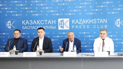 Қазақстан Республикасының жаңа Конституциясын қабылдау жөніндегі республикалық референдум 2026 жылғы 15 наурызда өтті. Елде 10 388 сайлау учаскесі жұмыс істеді, ал шетелдегі Қазақстанның 54 елдегі дипломатиялық мекемелерінде 71 учаске ұйымдастырылды. Сайлаушылар тізіміне 12 461 796 адам енгізілген болатын. Дауыс беру процесіне 9 миллионнан астам адам қатысты, олардың шамамен 8 миллионы «қолдаймын» деп дауыс берді. Референдум заңды және нәтижелі өткен деп танылды., сурет - Zakon.kz жаңалық 16.03.2026 16:52