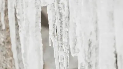 Ресейде мұз кесектері екі нәрестенің өмірін қия жаздады, сурет - Zakon.kz жаңалық 18.03.2026 14:58