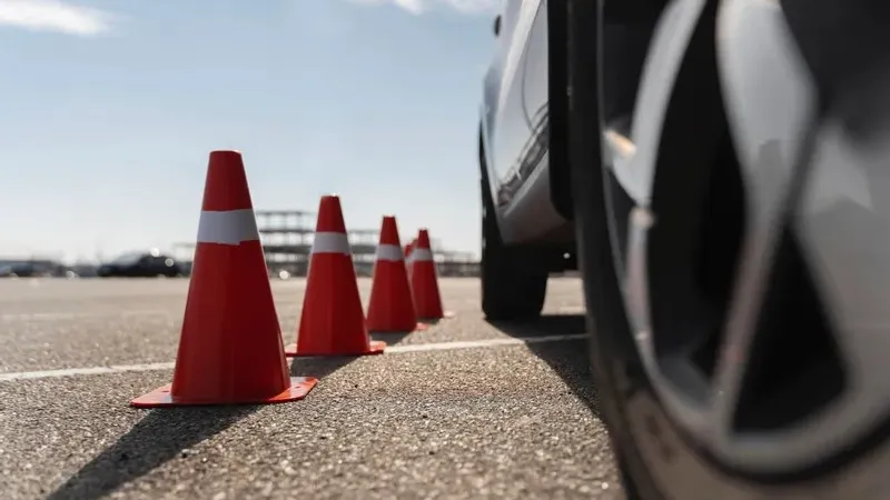 Польша тұрғыны жүргізуші куәлігіне арналған теориялық емтиханды 139-шы реттен кейін ғана сәтті тапсыра алды