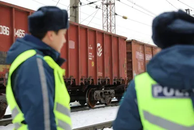 Абай облысында теміржол вагондарынан мыс концентратын ұрлаған тұрғындар сотталды, сурет - Zakon.kz жаңалық 31.03.2026 18:43